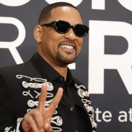 ويل سميث يحضر حفل توزيع جوائز جرامي السابع والستين في Crypto.com Arena في لوس أنجلوس، كاليفورنيا (Will Smith attends the 67th  GRAMMY Awards at Crypto.com Arena in Los Angeles, California). مصدر الصورة: Frazer Harrison/Getty Images/AFP