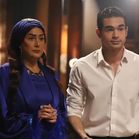 غادة عبد الرازق ويوسف عمر من كواليس مسلسل شباب امرأة- الصورة من المركز الإعلامي للشركة المنتجة