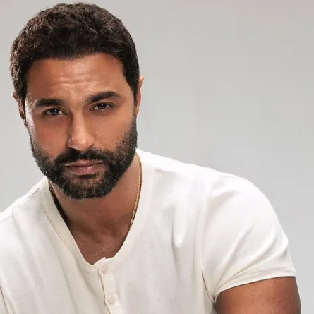 كريم فهمي- الصورة من حسابه الرسمي على إنستغرام