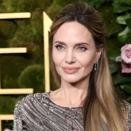 أنجلينا جولي في بيفرلي هيلز -كاليفورنيا (Angelina Jolie in Beverly Hills, California). مصدر الصورة: Etienne Laurent / AFP