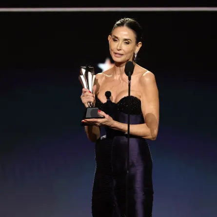 ديمي مور في حفل توزيع جوائز اختيار النقاد السنوي 2025  ( Demi Moore at  Annual Critics Choice Awards ). مصدر الصورة: KEVIN WINTER / GETTY IMAGES NORTH AMERICA / Getty Images via AFP