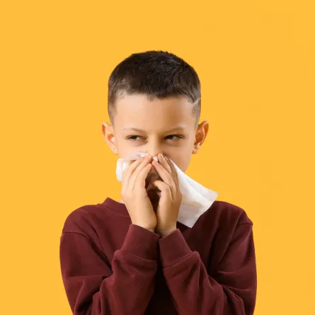 صورة لطفل مريض