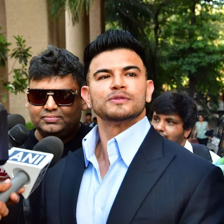 ساهيل خان في مومباي، الهند (Sahil Khan in Mumbai, India). مصدر الصورة: Bhushan Koyande/Hindustan Times via Getty Images