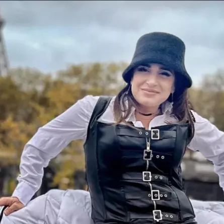 قطعت فستان الزفاف.. تصرف صادم من ميرنا وليد ليلة زواجها