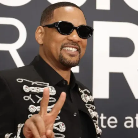 ويل سميث يحضر حفل توزيع جوائز جرامي السابع والستين في Crypto.com Arena في لوس أنجلوس، كاليفورنيا (Will Smith attends the 67th GRAMMY Awards at Crypto.com Arena in Los Angeles, California). مصدر الصورة: Frazer Harrison/Getty Images/AFP