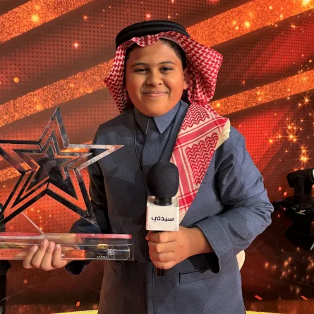 معن عبدالله- الصورة خاصة بسيدتي من تصوير زكية البلوشي