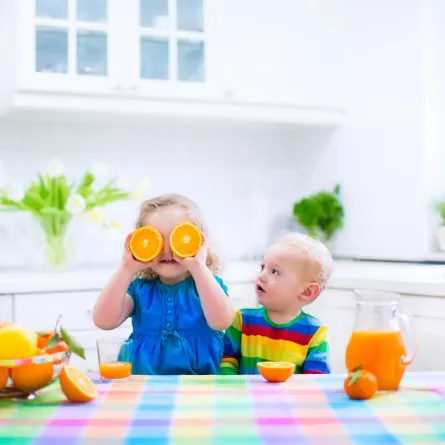  أفضل المشروبات الطبيعية للأطفال