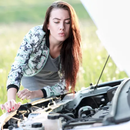 تعطل السيارة والتعامل مع العطل