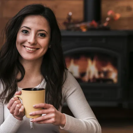 تساعد  القرفة على السيطرة على مستوى السكر في الدم  Image By Freepik