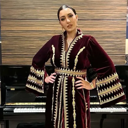 أسماء لمنور- الصورة من حسابها على إنستغرام