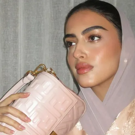 اختاري المكياج الناعم لإفطارات رمضان 2025 من المدونات 