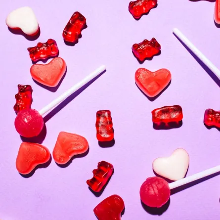 الصبغة الحمراء تُستخدم في الجيلي والبون بوني