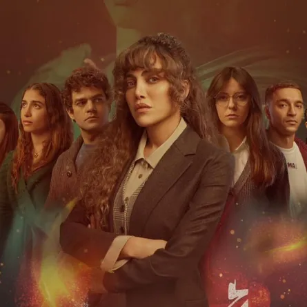 بوستر مسلسل أثينا - الصورة من الشركة المنتجة