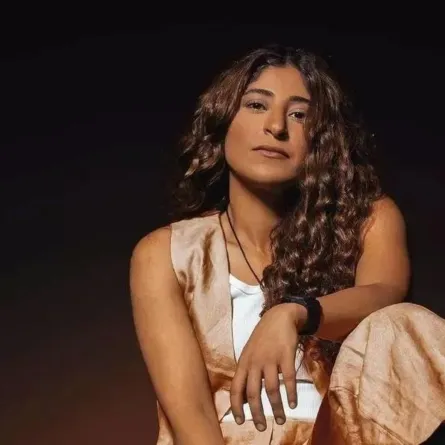 شجون الهاجري - الصورة من صفحتها على إنستغرام