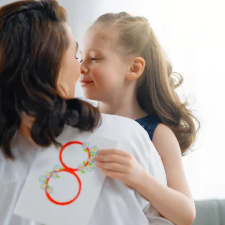 صورة أم وابنتها