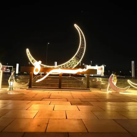 رحلة عبر الزمن تنبض بروح التراث القديم.. فعالية سمرة الرمضانية تستقطب أهالي وزوار جدة