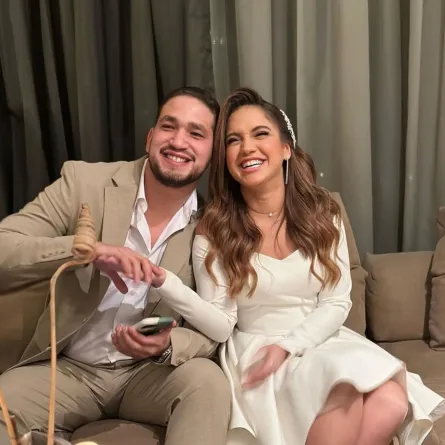 رنا رئيس وعريسها من حفل الخطوبة - الصورة من حساب رنا رئيس على الفيس بوك