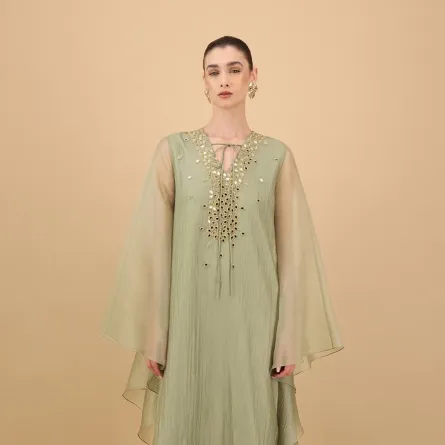 قفطان من أناتومي Anatomi - الصورة من حساب الماركة على إنستغرام