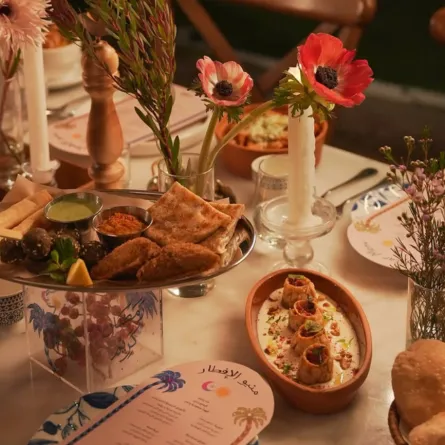 إفطار مميز في مطعم ميز