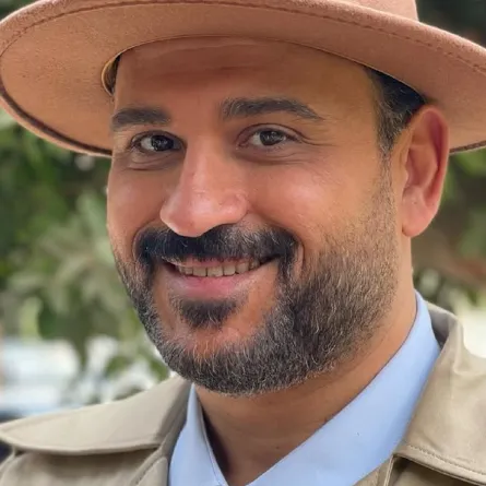 أكرم حسني يكشف سبب رفضه العمل مع عادل إمام