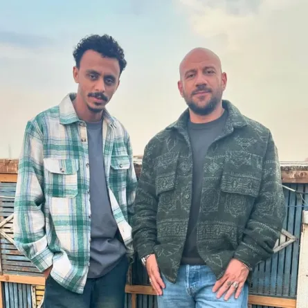 أحمد مكي وكزبرة من كواليس الغاوي- الصورة من حساب كزبرة على إنستغرام