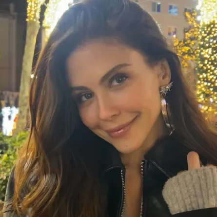 ديلارا أكسويك - الصورة من حسابها الخاص بإنستغرام