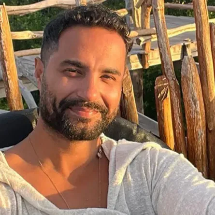 كريم فهمي- الصورة من حسابه الرسمي على إنستغرام