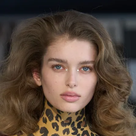 صيحات جمالية في أسبوع الموضة الباريسي لخريف وشتاء 2025