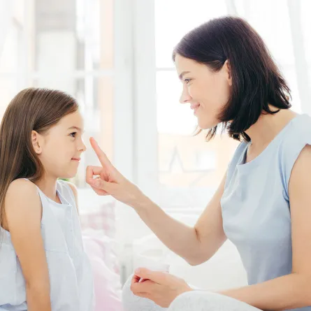 دمامل الوجه عند الأطفال أسبابها وكيفية علاجها