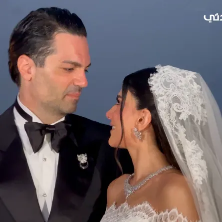 نارين بيوتي متألقة في يوم زفافها 