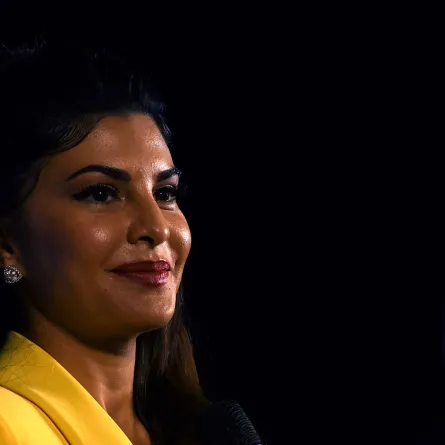 جاكلين فرنانديز في مومباي (Jacqueline Fernandez in Mumbai). مصدر الصورة: Sujit Jaiswal / AFP