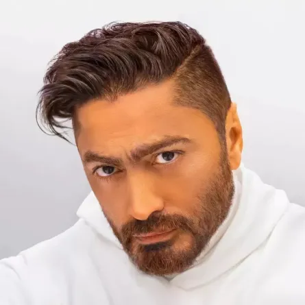 تامر حسني - الصورة من صفحته الرسمية على الفيسبوك