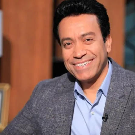 سامح حسين- الصورة من صفحته الرسمية على الفيسبوك