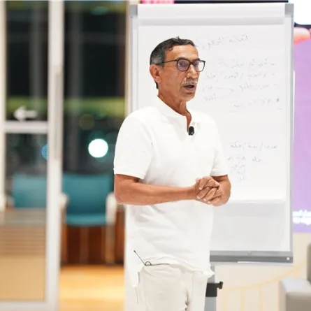 خلال شرح الورشة الثقافية عن الكتابة المسرحية 