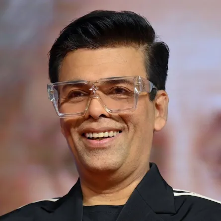 كاران جوهر في مومباي (Karan Johar in Mumbai). مصدر الصورة: SUJIT JAISWAL / AFP