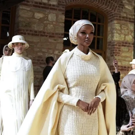 أسبوع الموضة المحتشمة في دولة الإمارات العربية المتحدة- الصورة من الحدث 