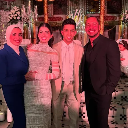 عمرو وهبة يحتفل بعقد قران ليلى أحمد زاهر وهشام جمال- الصورة من صفحته على إنستغرام