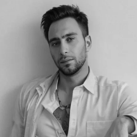 حسام حبيب- الصورة من صفحته على فيسبوك