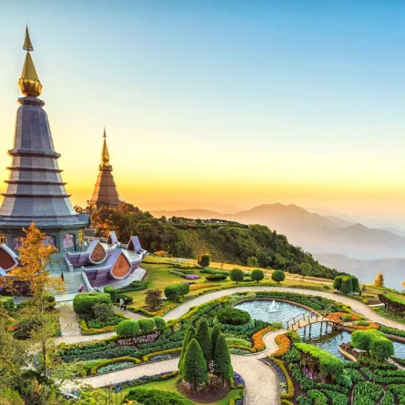  جبل إنثانون هو أعلى جبل في تايلاند