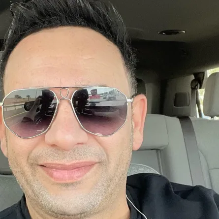 مصطفى قمر- الصورة من حسابه على إنستغرام