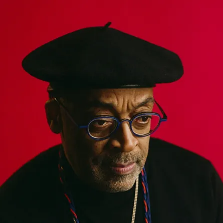 المخرج سبايك لي  Spike Lee - الصورة من المركز الصحفي لمؤسسة البحر الأحمر
