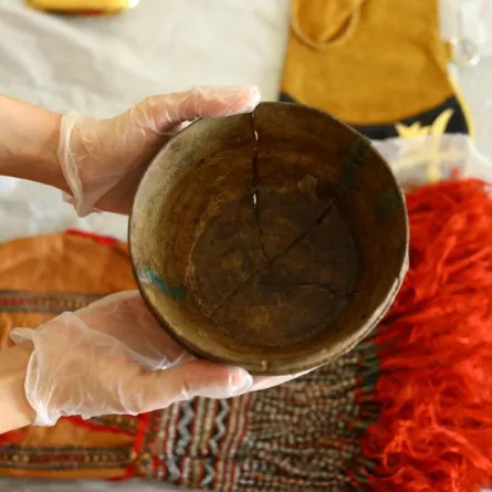 تضم مجموعة المقتنيات التراثية التي تحتفظ بها فنون التراث، التي سيتم عرض الآلاف منها أمام زوار آسان، نحو 57 ألف قطعة تراثية متنوعة