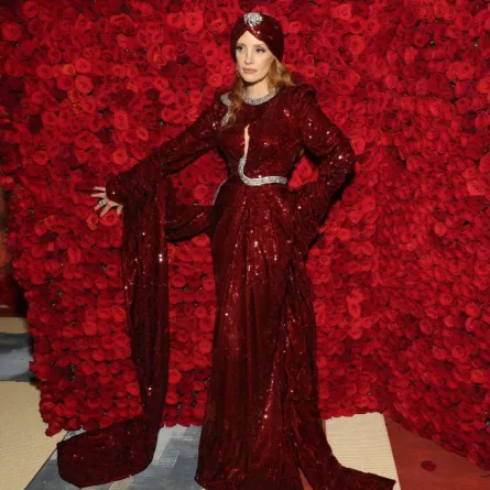 النجمة جيسيكا تشاستاين Jessica Chastain - (مصدر الصورة Cindy Ord/MG22/Getty Images for The Met Museum/Vogue )