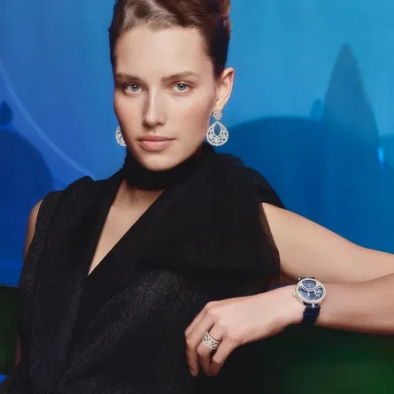 ساعة Lady Arpels Bal des Amoureux Automate- الصورة من مكتب العلاقات العامة للدار