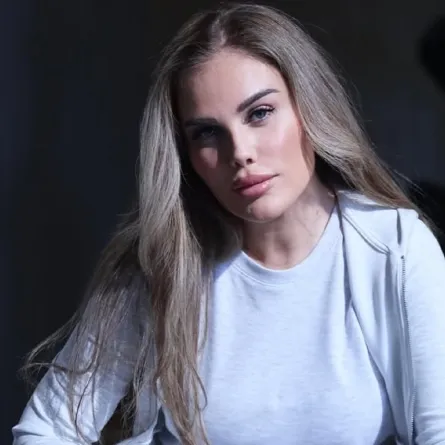 نيكول سابا- الصورة من حسابها الرسمي على إنستغرام