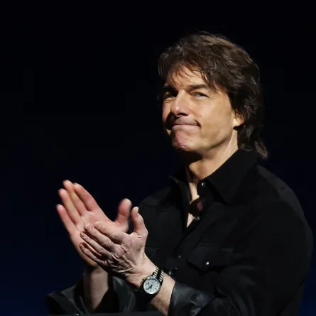  توم كروز في قصر سيزرز في لاس فيغاس ( Tom Cruise at Caesars Palace in Las Vegas). مصدر الصورة: VALERIE MACON / AFP