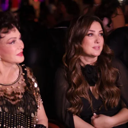 كندة علوش مع لبلبة من مهرجان أسوان - الصورة خاصة بسيدتي تصوير ندى محسن