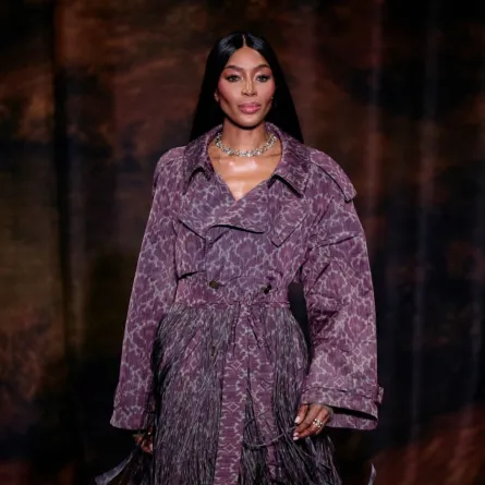 نعومي كامبل خلال أسبوع الموضة في لندن، في لندن (Naomi Campbell during London Fashion Week, in London). مصدر الصورة: BENJAMIN CREMEL / AFP