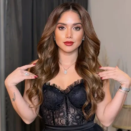 رنا رئيس تحتفل بزفافها وهذه أجمل صيحاتها الجمالية