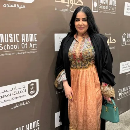 غصون الطحان- الصورة  خاصة بسيدتي  من تصوير زكية البلوشي